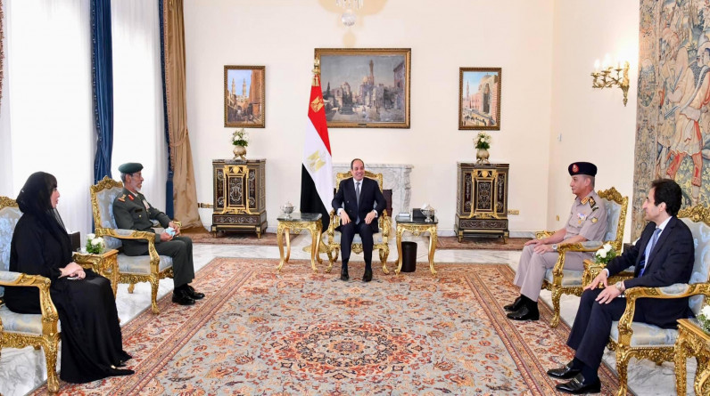 السيسي يستقبل رئيس أركان القوات المسلحة الإماراتية